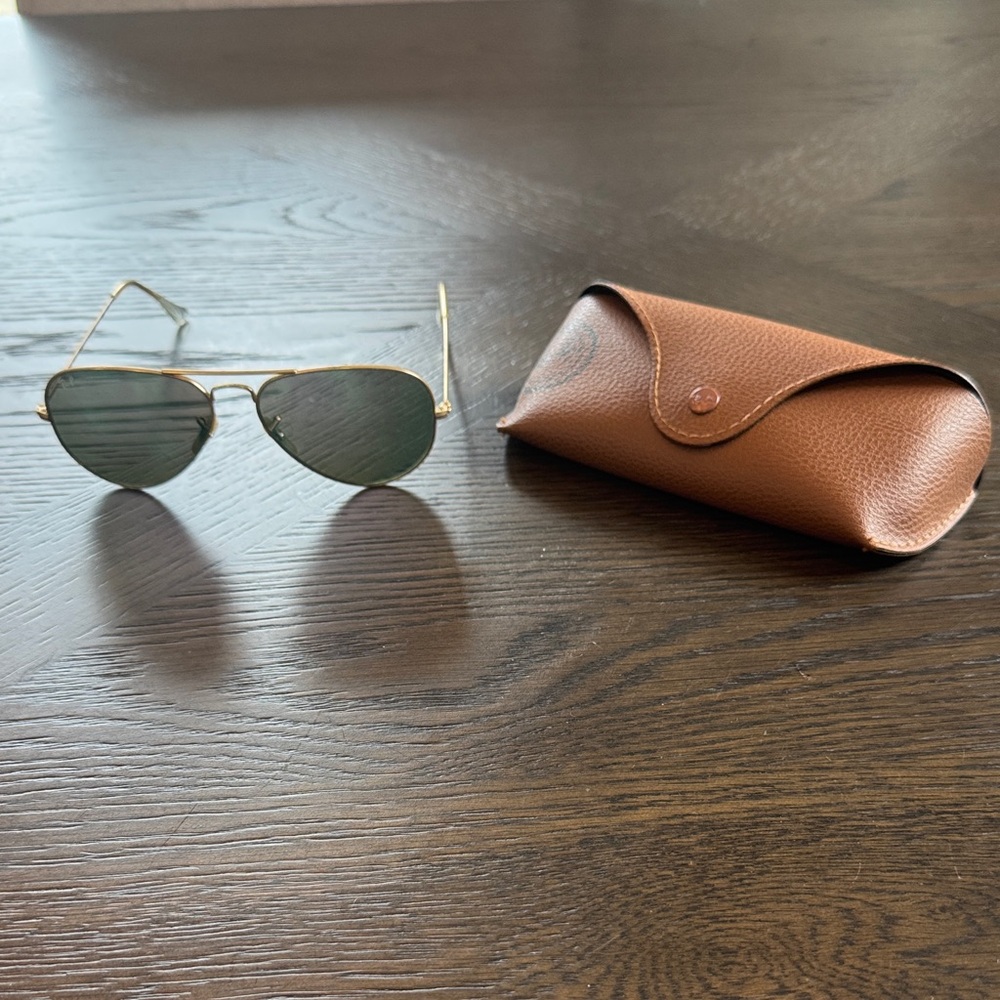 Ray-Ban Gold Frame Sunglasses with Brown Case